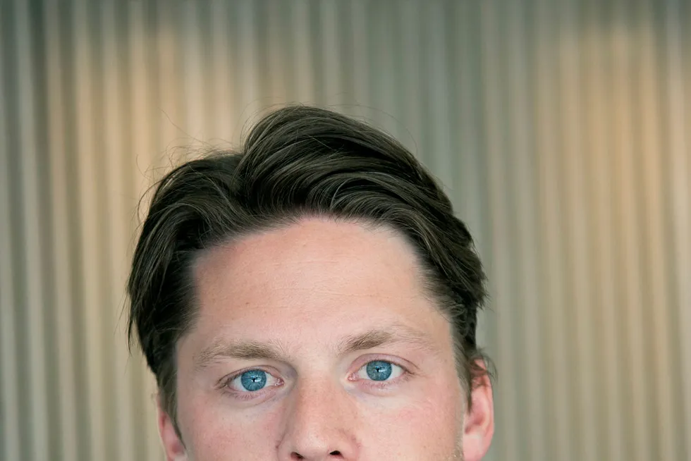 Mads Langaard slutter i jobb som kommunikasjonssjef for Seatankers for å bli partner for First House. Foto: Elin Høyland