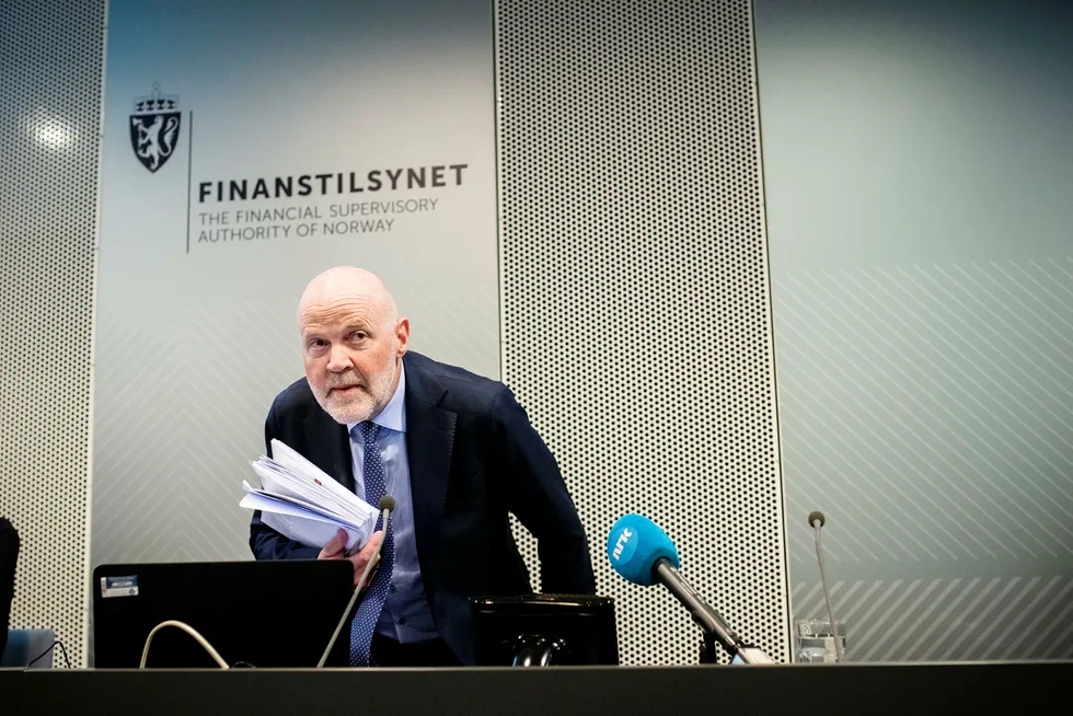 Finanstilsynet, med Morten Baltzersen i spissen, har fått i oppdrag å følge med på finansinstitusjoners klimarisiko. Foreløpig er det ingen spor av at tilsynet har fulgt det opp.