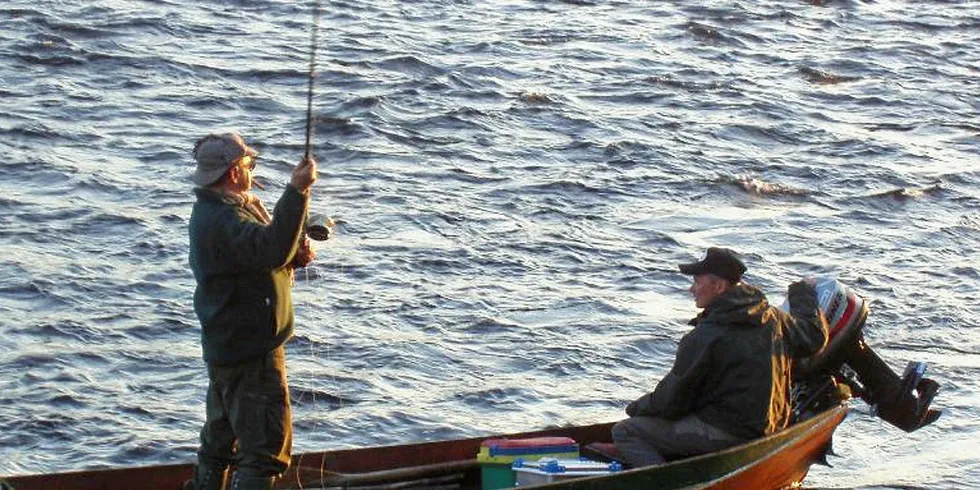 Villaksfisket i elvene er blitt stadig mer et fiske for de privilegerte, mener leder Kjell Ingebrigtsen i Norges Fiskarlag.