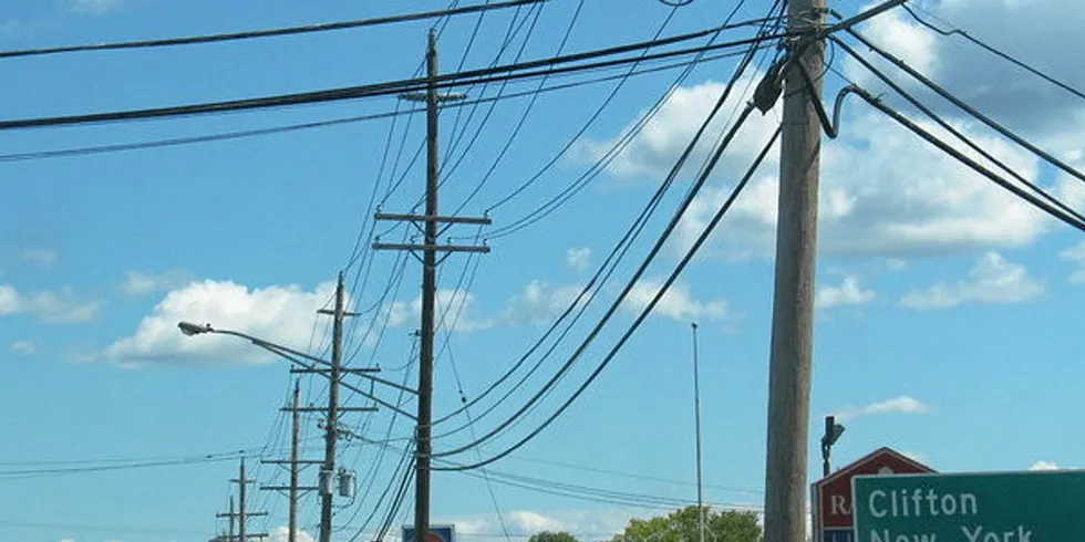 . US power network lines.