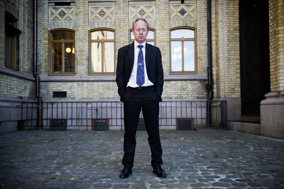 Jan Arild Ellingsen utenfor Stortinget i 2015, noen år før han fratrådte.
