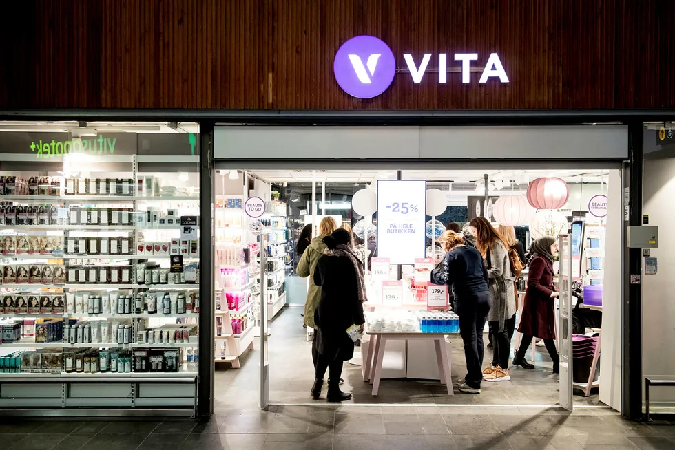 Jotunfjell Partners overtok den konkursrammede Vita-kjeden i fjor, kvittet seg med over 100 butikker og tjener nå penger med halvparten så mange butikker.