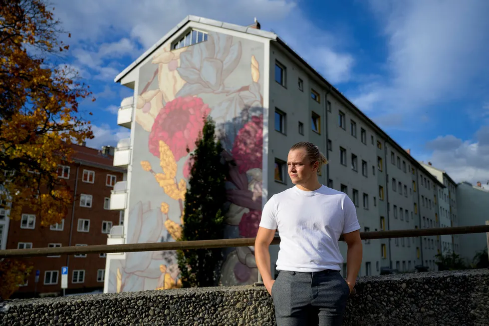Christoffer Mjøen Haraldsen (26) skal kjøpe bolig i år – uten hjelp fra foreldre. – Muligheten jeg har i min prisklasse er stort sett ettromsleiligheter eller kjipe toromsleiligheter, sier han.