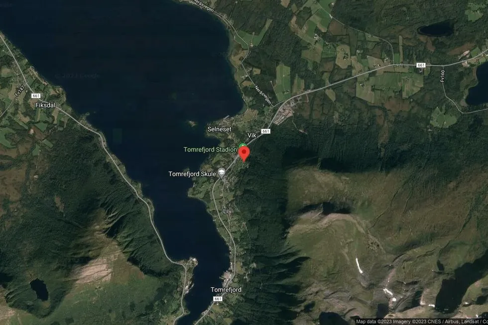Området rundt Fonnavegen 13, Vestnes, Møre og Romsdal