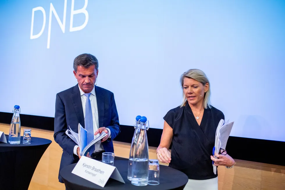 Daværende finansdirektør Ottar Ertzeid og DNB-toppsjef Kjerstin Braathen styrte i over ett år for å få i land kjøpet av Sbanken.