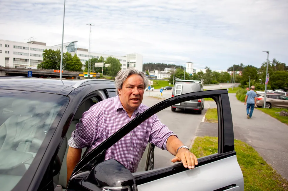 Ulf Hafseld har lang erfaring innen hydrogen som tidligere leder av Norsk Hydrogenbilforening (HYBIL) og den tidligere hydrogenleverandøren Hyop. Her avbildet på Høvik i 2019.