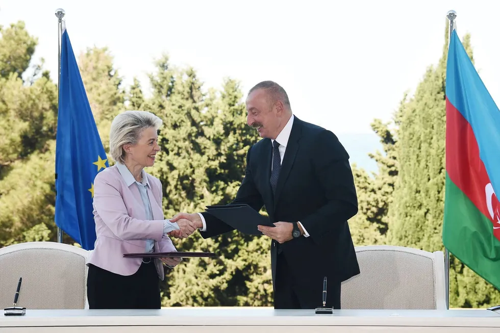 Baku: European Commission president Ursula von der Leyen (left) and Azerbaijan President Ilham Aliyev sign memorandum to increase gas supplies to Europe
