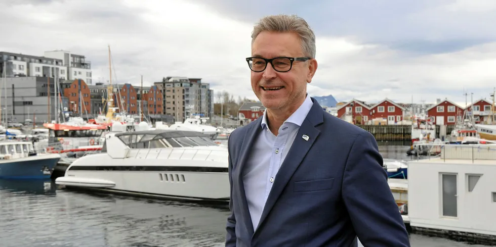 Høyre liker ikke formuesskatt. Det var klar beskjed da fiskeri- og sjømatminister Odd Emil Ingebrigtsen (Høyre) presenterte statsbudsjettet i Bodø i formiddag.