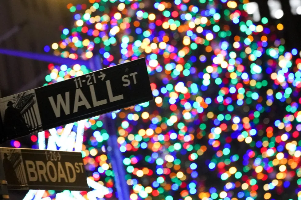Nedgang på Wall Street etter nye jobbtall og videre oppgang i tiåringen