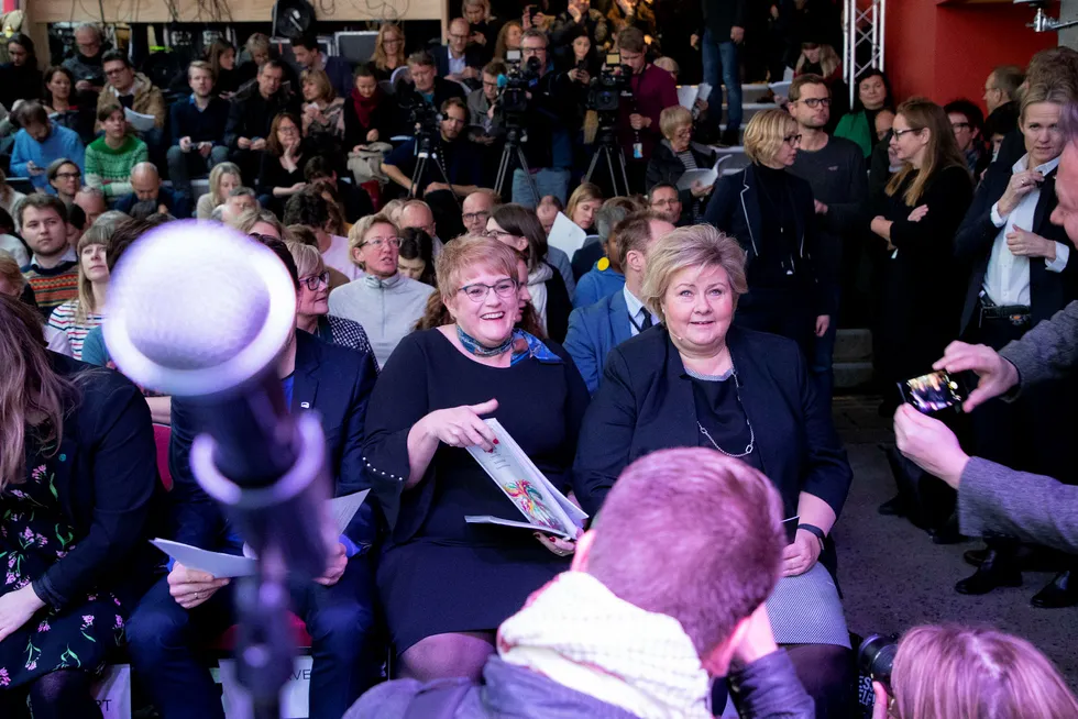 Kulturminister Trine Skei Grande (V) og statsminister Erna Solberg (H) presenterte den nye kulturmeldingen for en fullstappet Vega scene i Oslo fredag