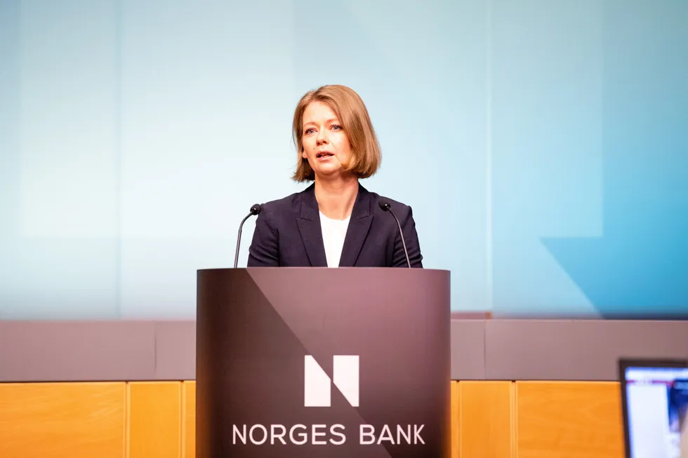 Sentralbanksjef Ida Wolden Bache la torsdag frem rentebeslutningen til Norges Bank.