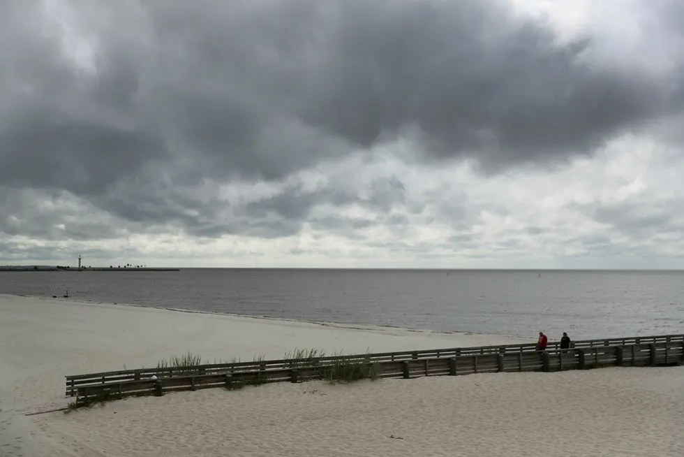 US Gulf Coast: waiting on storms to arrive