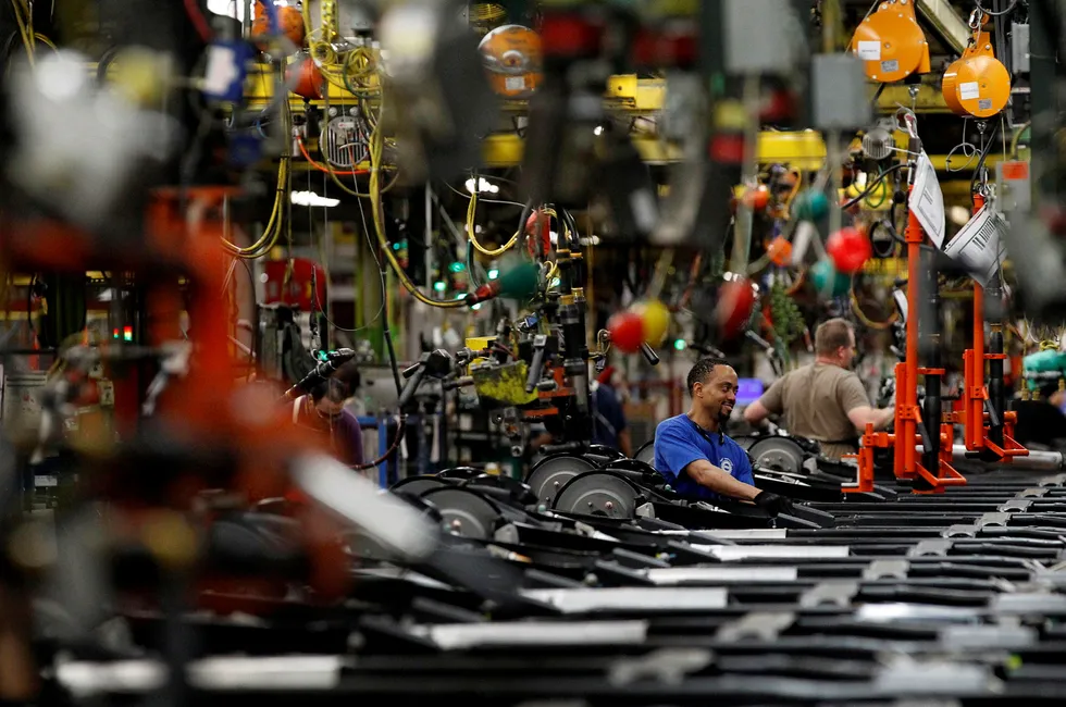 Fra General Motors' fabrikk i Arlington i delstaten Texas i USA. Fredag la amerikanske myndigheter frem nye tall om utviklingen i arbeidsmarkedet. Foto: Mike Stone/Reuters/NTB Scanpix
