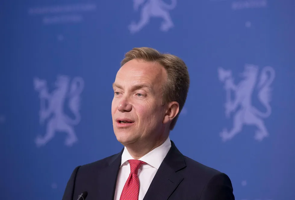 Utenriksminister Børge Brende bes løse opp i konflikten om reketråleren "Remøy". Foto: Pedersen, Terje