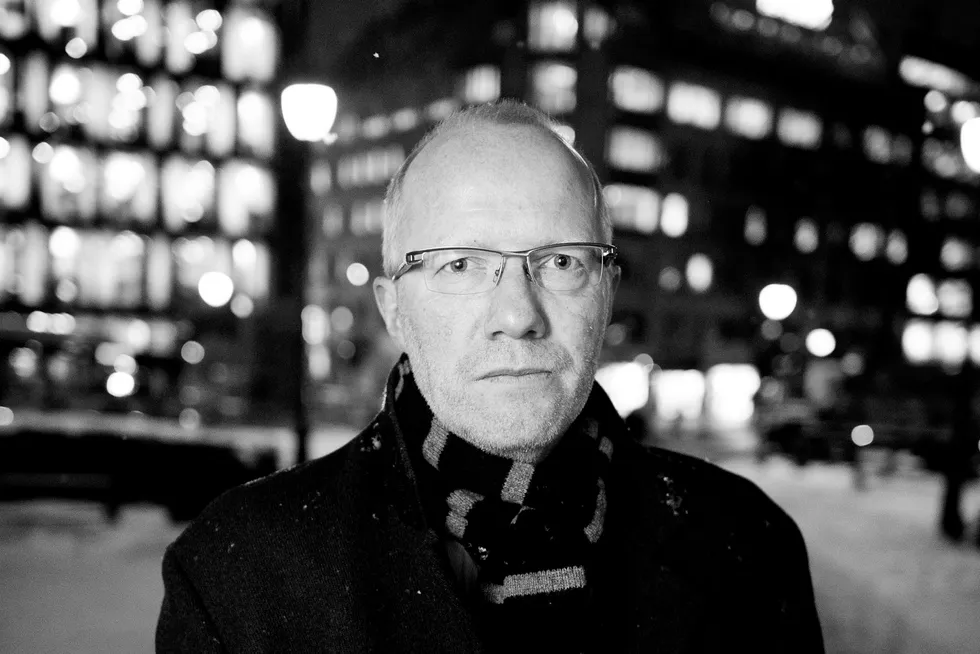På nattbordet: Arne Jensen