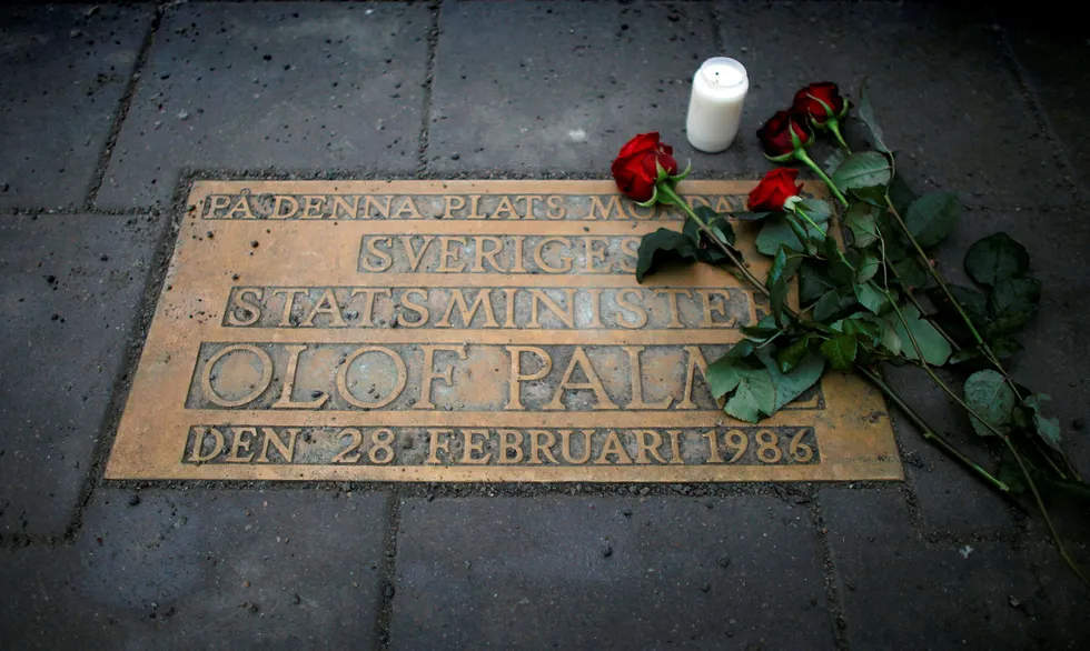 Den svenske statsministeren Olof Palme ble skutt og drept i 1986.