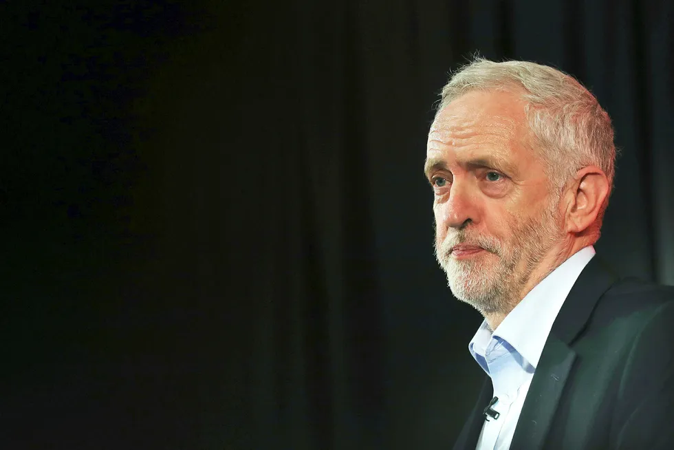 Storbritannias opposisjonsleder, Jeremy Corbyn fra Labour, under et valgkampmøte i Hull i Nord-England mandag, noen timer før terrorangrepet i Manchester. Foto: Chris Radburn / AP / NTB scanpix Foto: Chris Radburn / AP / NTB scanpix