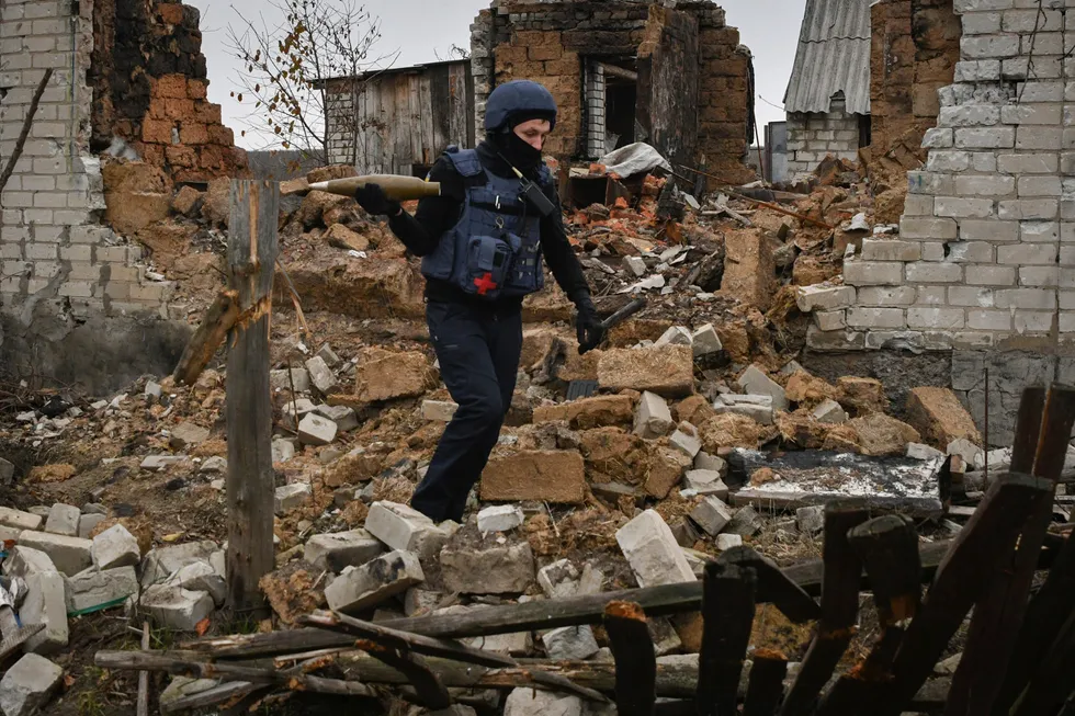 Det er store ødeleggelser i byen Lyman, som ukrainske soldater tok tilbake tidligere i høst etter at russiske styrker hadde hatt kontroll over byen i flere måneder.