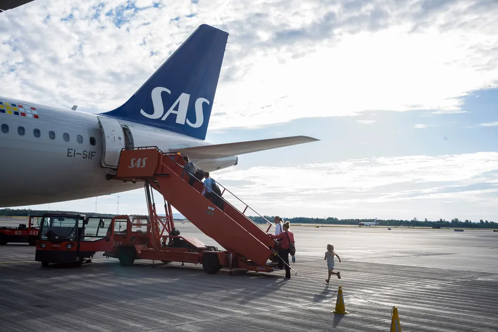 SAS vil etablere et nytt datterselskap for mindre fly. Her er et vanlig SAS-fly på Oslo lufthavn.
