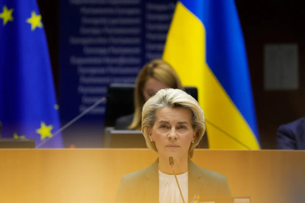 President i Europakommisjonen, Ursula von der Leyen, holdt tale om Ukraina i Europaparlamentet 1. mars.