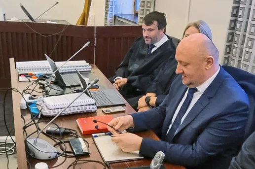 Tidligere styreformann Tomislav Debeljak er saksøkt av konkursboet til Kleven verft.