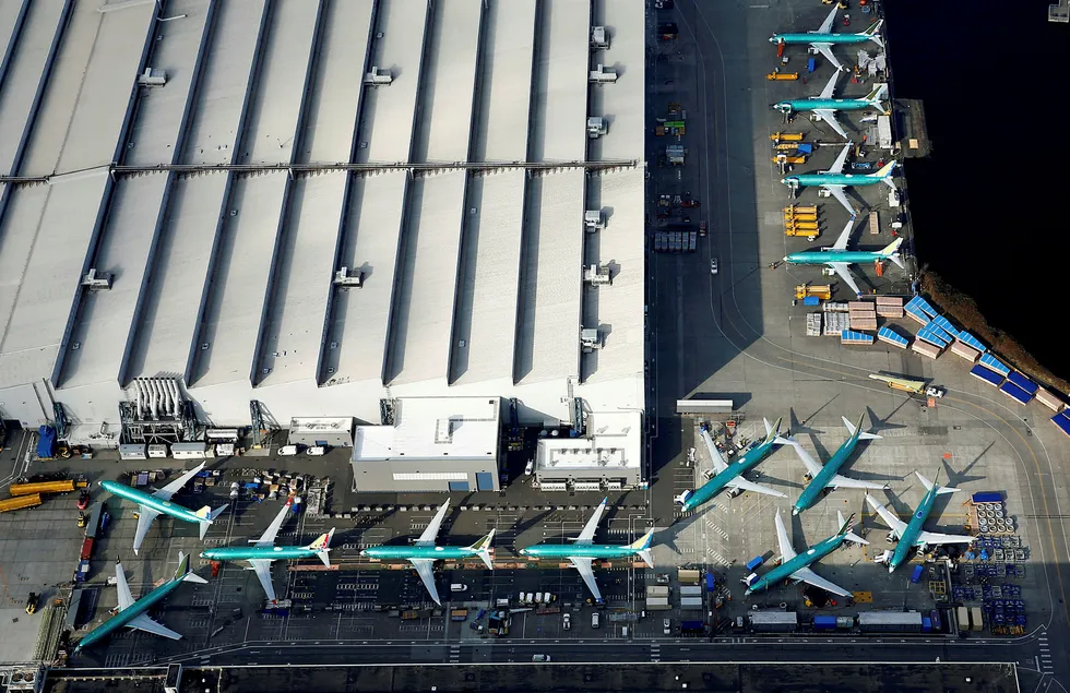 Kraftig fall i leveranser av nye fly fra Boeing.