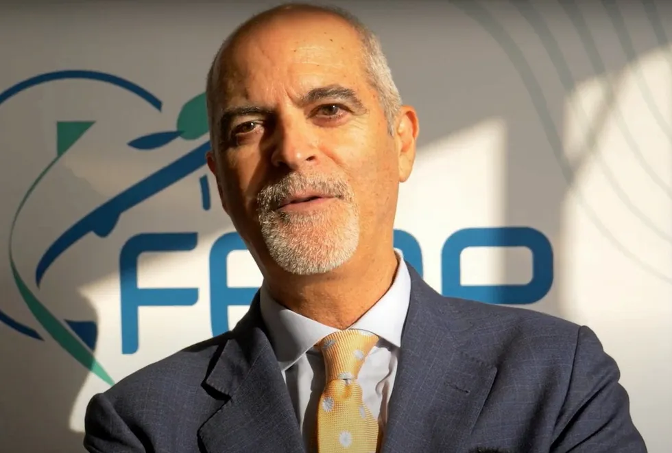 Aquaculture growth is held back by excessive administrative burden caused by overzealous implementation of environmental regulations, an unlevel playing field with imports, and confusing information to consumers, said FEAP of which Javier Ojeda is General Secretary.