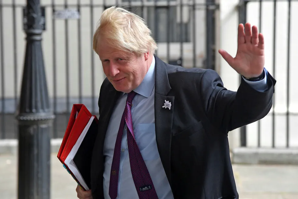 Storbritannias tidligere utenriksminister Boris Johnson nekter å unnskylde seg.