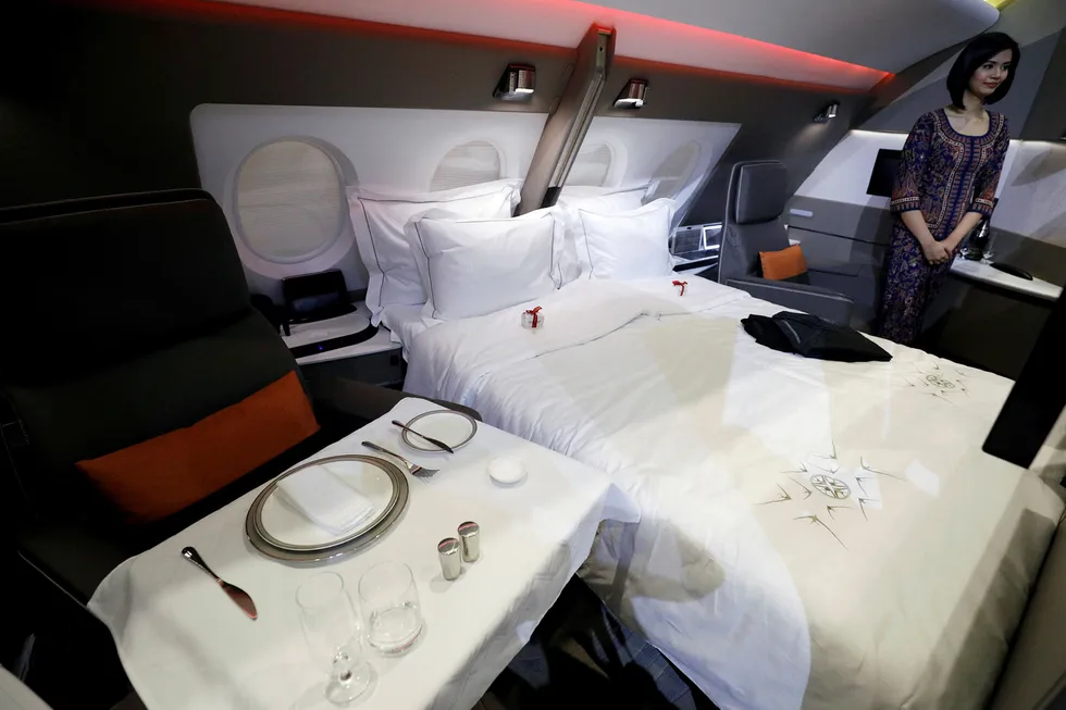 Bare man har penger til å betale for seg, så får man nyte denne luksusen i den suiten på A-380-flightene til Singapore Airlines. Foto: EDGAR SU/Reuters