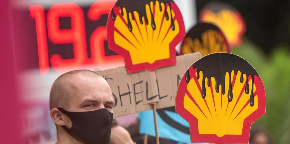 Protests against Shell. The oil group now faces an SEC complaint.