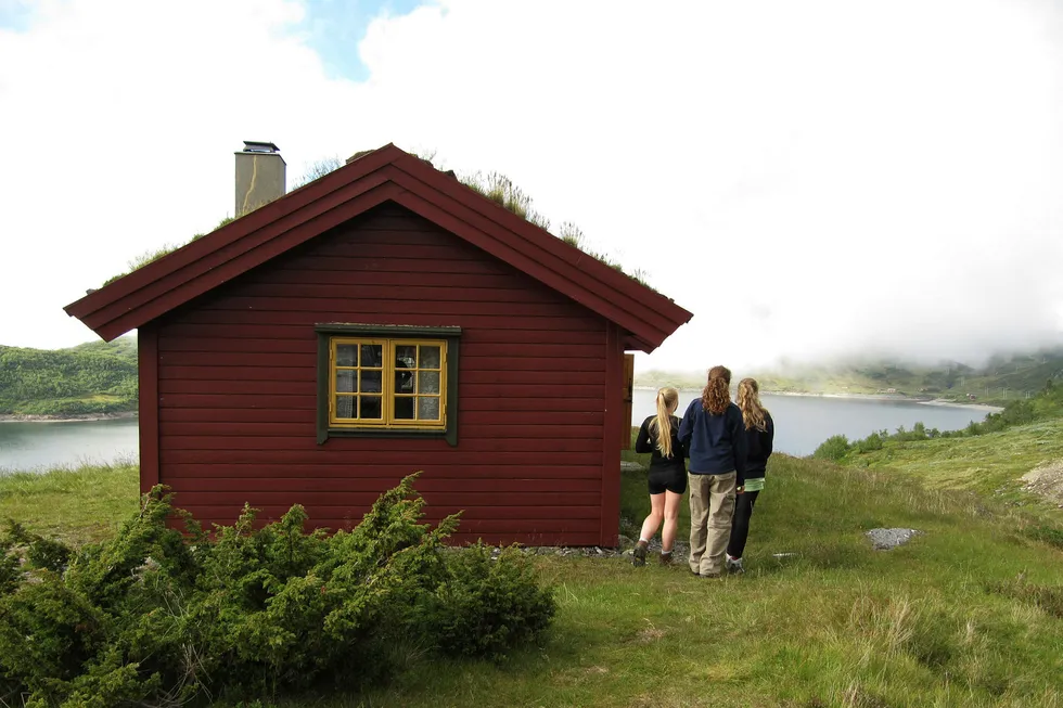 Mange nordmenn eier hytter i andre kommuner en hjemkommunen. Norsk Hyttelag foreslår at disse skal kunne velge hvor de vil stemme ved kommunevalg.