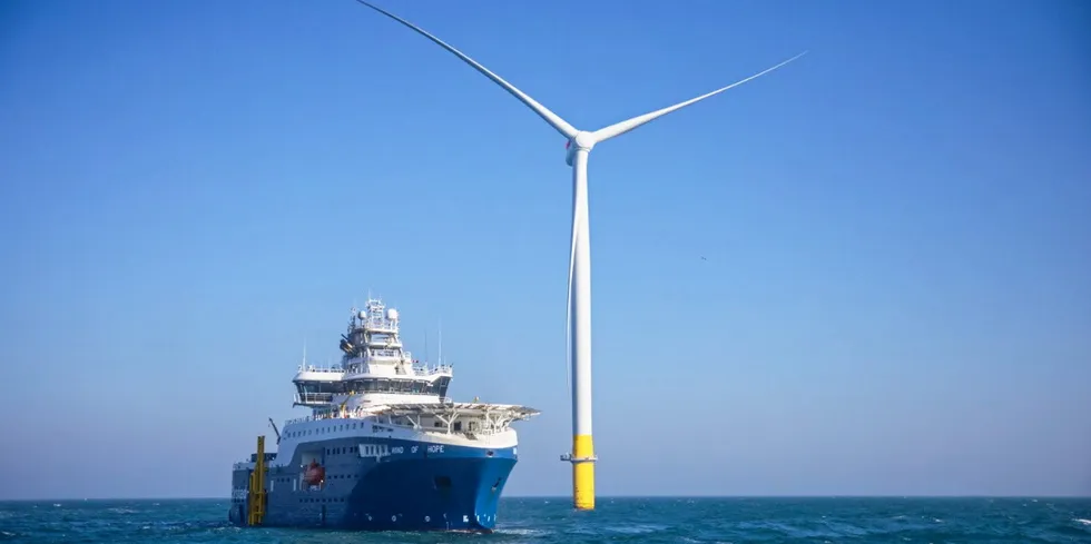 Hornsea 2 | Orsted takes 'world's largest installed wind farm' into ...