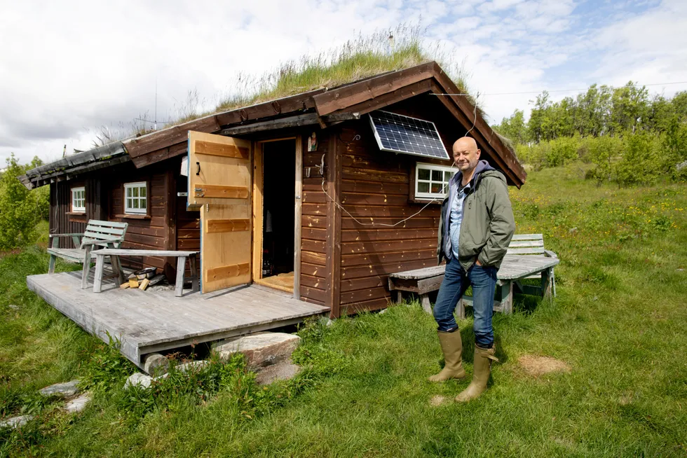 Stein Lier-Hansen og familien har leid denne seteren Sundet fjellgård ved Møsvatn i hundre år.