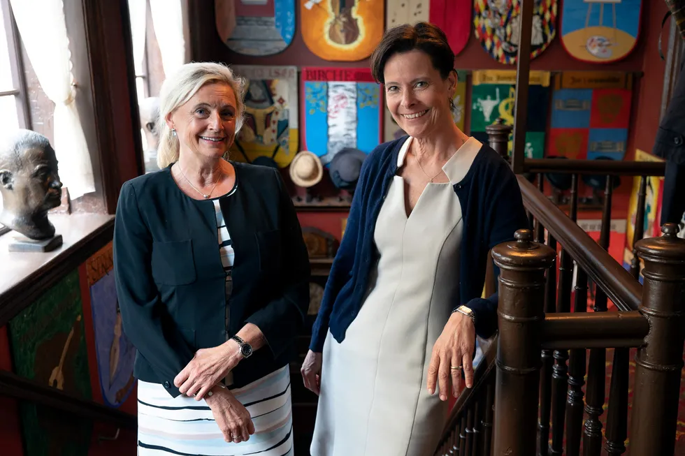 Turid E. Solvang og Alexandra Morris er initiativtagere bak «Kvinner i finans charter».