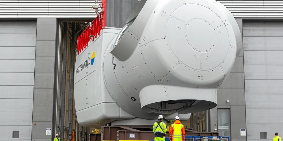 First Siemens Gamesa 11MW SG11.0-200DD nacelle rolls out in Bremerhaven, Germany