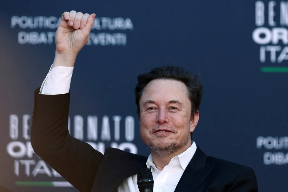 Tesla-sjef Elon Musk lover raskere utrulling av nye modeller – kanskje allerede tidlig neste år.