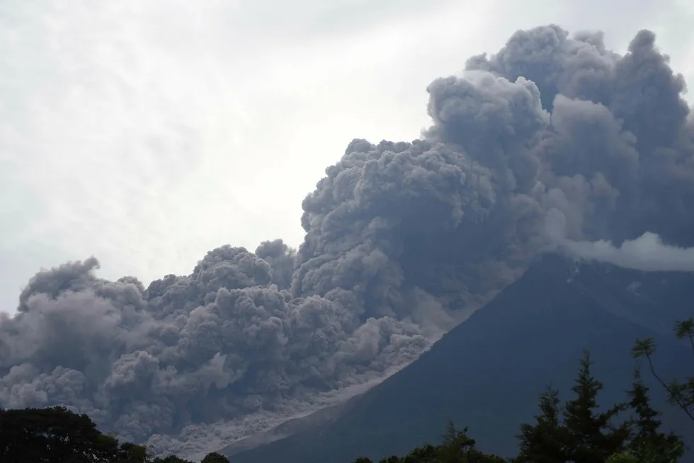 Utbruddet fra Vulkanen Fuego i Guatemala har gjort stor skade. Foto: Oorlando Estradag/AFP photo/NTB Scanpix