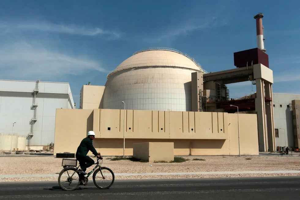 Reaktorbygningen til kjernekraftverket Bushehr i Iran.