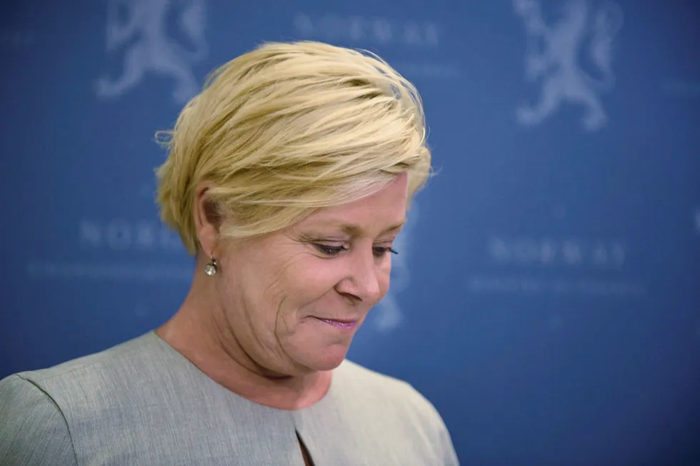 Finansminister Siv Jensen har bedt Finanstilsynet om å foreslå en egen forskrift for forbrukslån. Foto: Hanna Hjardar
