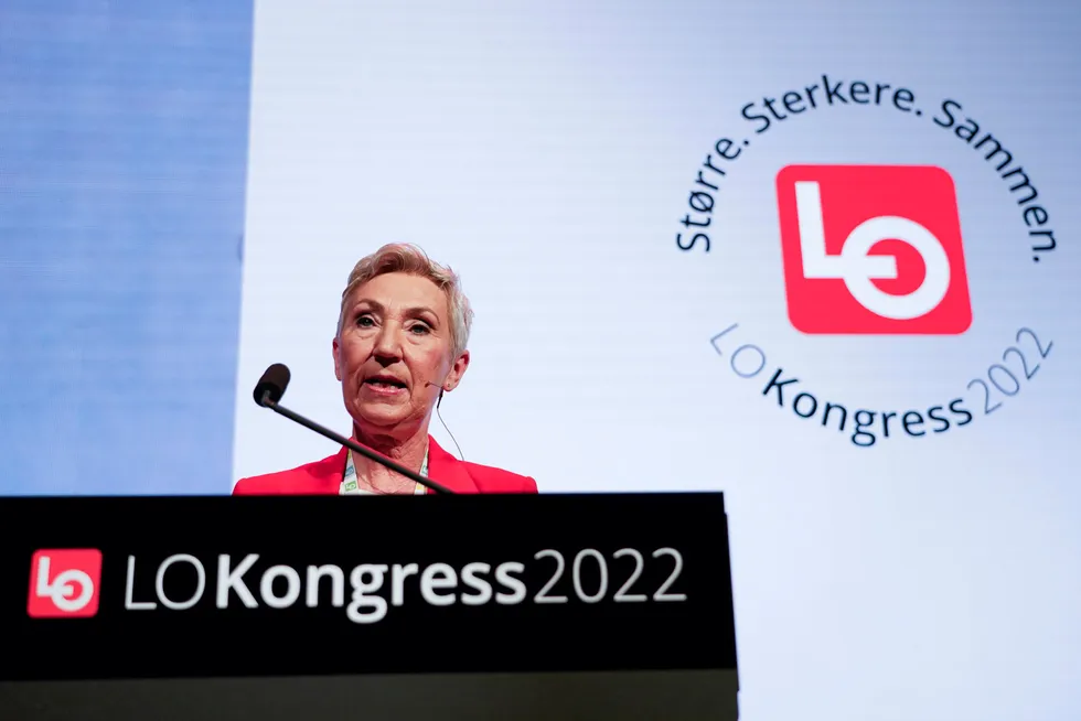 I sin åpningstale kom LO-leder Peggy Hessen Følsvik med oppfordring om å ta SV inn i regjering.