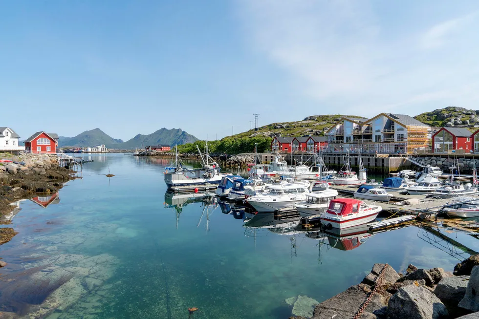 Mange nordmenn ønsker å legge sommerferien til Lofoten i år. Her fra Ballstad Rorbuanlegg.