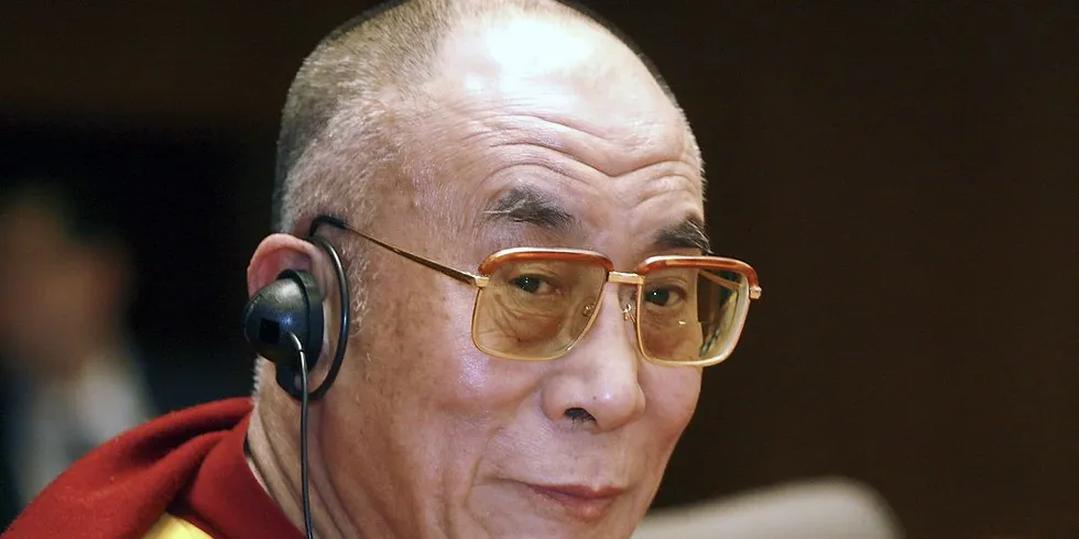 Dalai Lama er en omstridt person både i Norge og Kina. Norsk sjømatnæring vender ryggen til den tidligere fredsprisvinneren. Foto: EUROCYCLOPE/INFOPHOTO