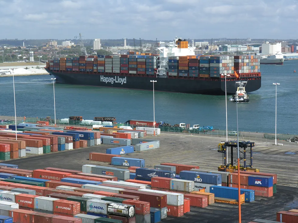 Noen av verdens største shippingkunder, inkludert Equinor, Shell og Trafigura, lanserte nylig «Sea Cargo Charter», der de forplikter seg til klimarapprotering, skriver Engebret Dahm.
