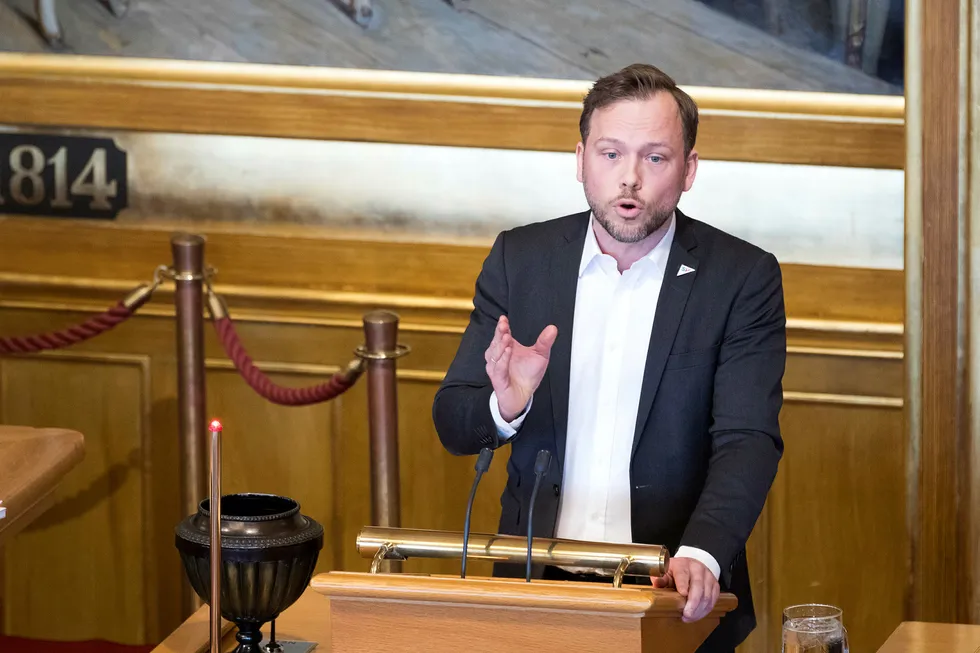 SV-leder Audun Lysbakken på Stortingets talerstol. Foto: Gorm Kallestad, NTB Scanpix