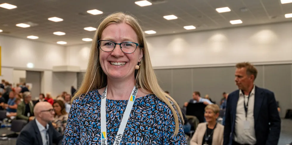 Nyhetsredaktør i Fiskeribladet og Intrafish, Camilla Aadland, går til stillingen som kommunikasjonssjef i Norce 8. august.