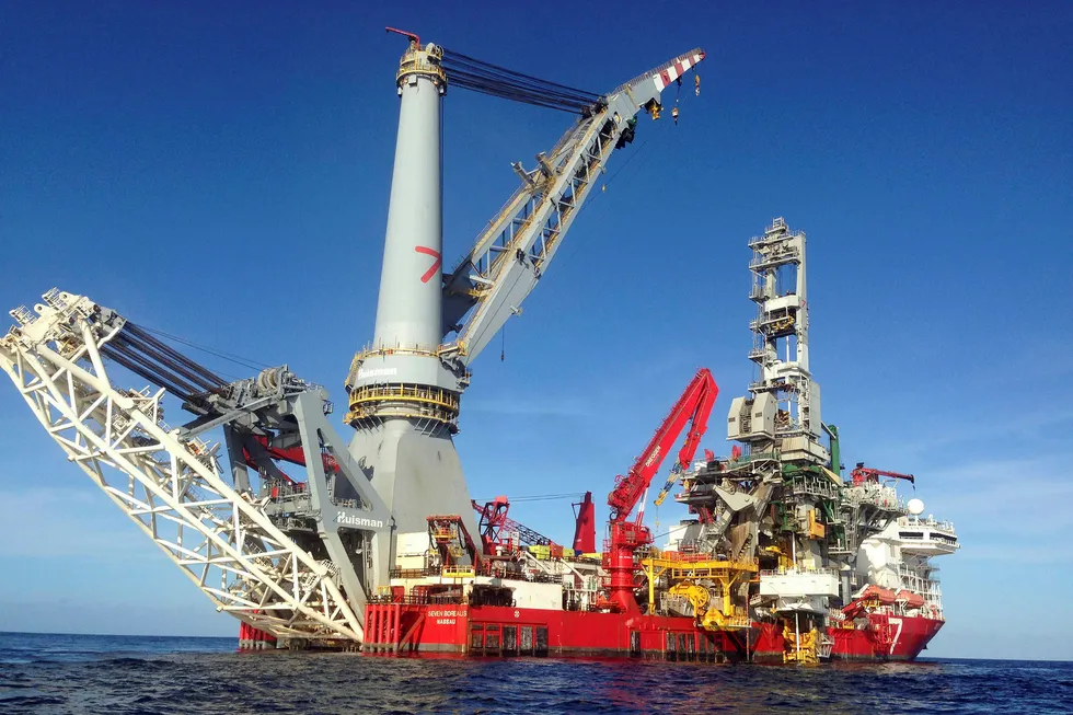 Her benytter Subsea 7 avansert teknologi leting etter olje i Mexico-Gulfen. SONARDYNE