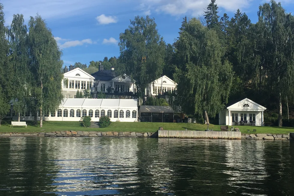 Ole Henrik Bjørge har nettopp solgt strandvillaen på Nesøya i Asker. Eiendomsmegleren sier det ble nye prisrekord. Bildet er fra 2016.