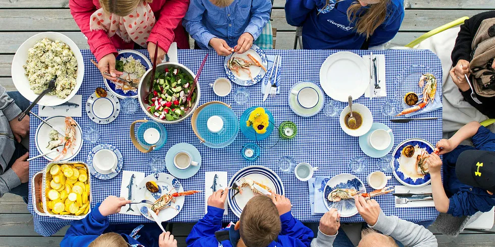 ENORMT KVANTUM, MEN IKKE NOK: Sjømat smaker godt og en viktig del av kostholdet vårt. Men om vi konsumerte de 2,7 millioner tonn sjømat som ble eksportert i fjor, ville vi fremdeles ikke være selvforsynt med mat – målt i energibehov.