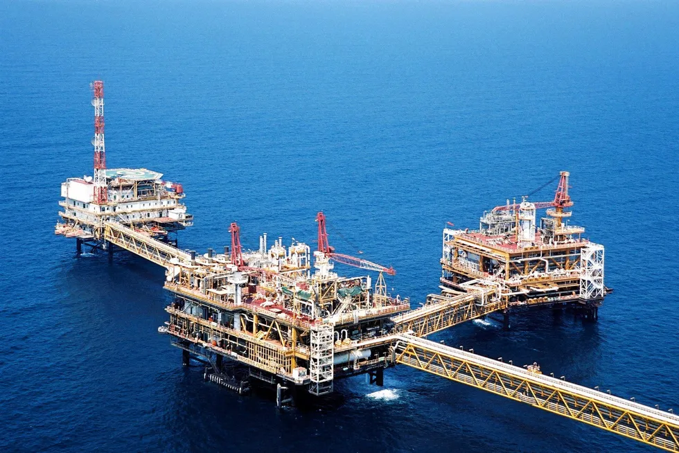 Subsea project: Platforms at the North Field offshore Qatar