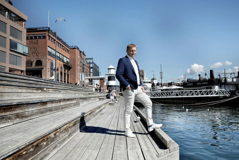 Kai Mikaelsen sitter på milliardverdier i reiselivskonsernet Servatur på Kanariøyene.